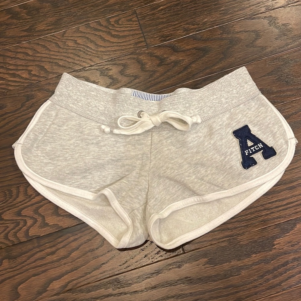 A&F